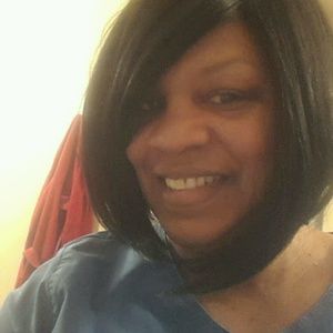 Meet your Posher, Yvonne